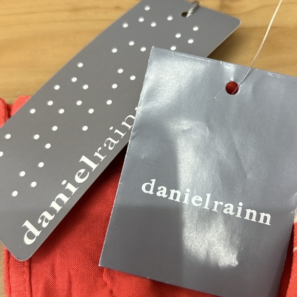 Daniel Rainn Women’s Top/Blouse Sz M Coral Rayon/Spandex Cotton Lace Detail NWT - Picture 8 of 11